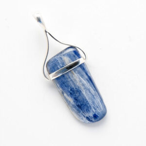 Pendant / Blue Kyanite / sterling silver