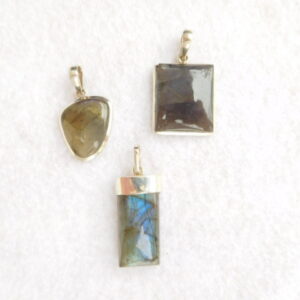Pendant / Labradorite / sterling silver